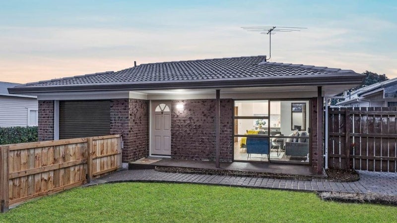 1/4188 Great North Road, Glendene, Auckland - Carousel 1