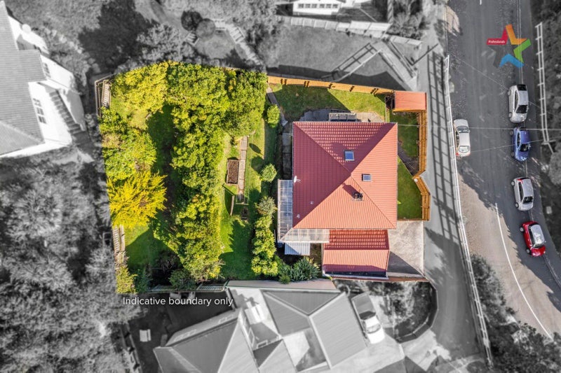 99 Sunshine Avenue, Karori, Wellington - Carousel 1