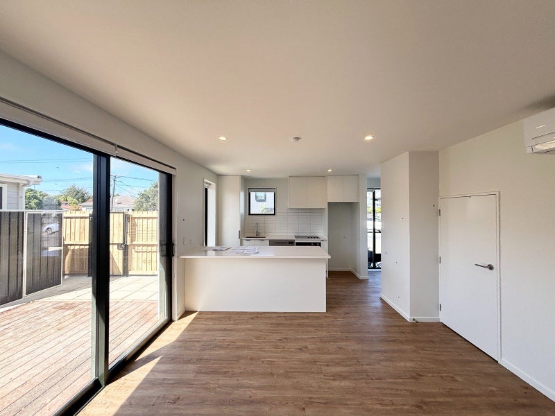 49 Leitch Street, Somerfield, Christchurch - Carousel 2