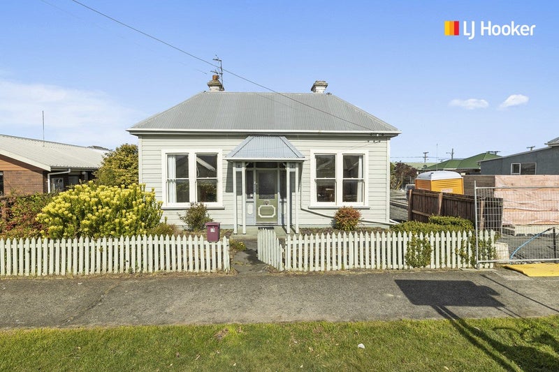 61 Bellona Street, Saint Kilda, Dunedin - Carousel 1