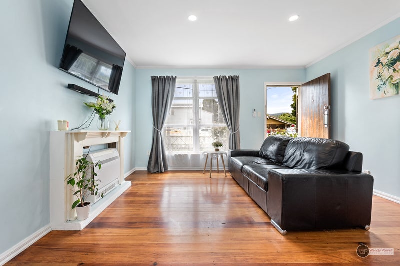 2B Palfrey Street, Wallaceville, Upper Hutt - Carousel 1