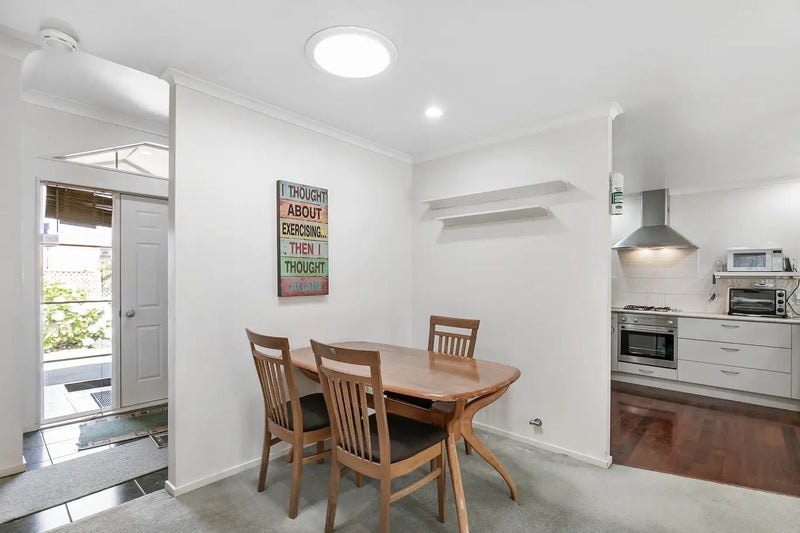 10B Erson Avenue, Royal Oak, Auckland - Carousel 2