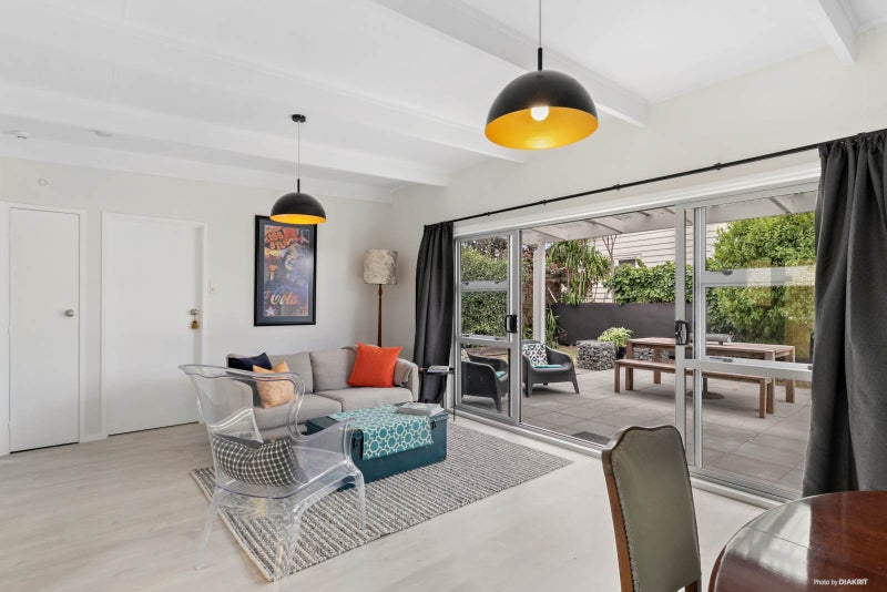 1/10 Robert Street, Ellerslie, Auckland - Carousel 2