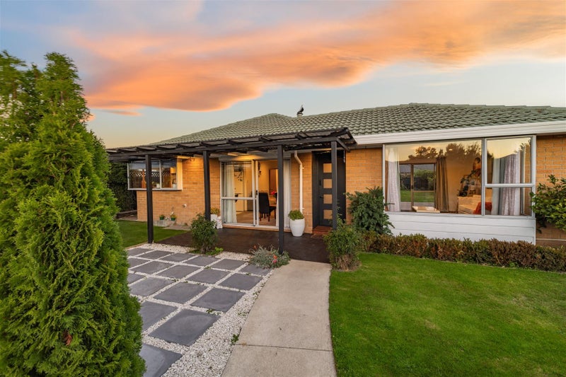 24 Takaro Avenue, Sockburn, Christchurch - Carousel 19