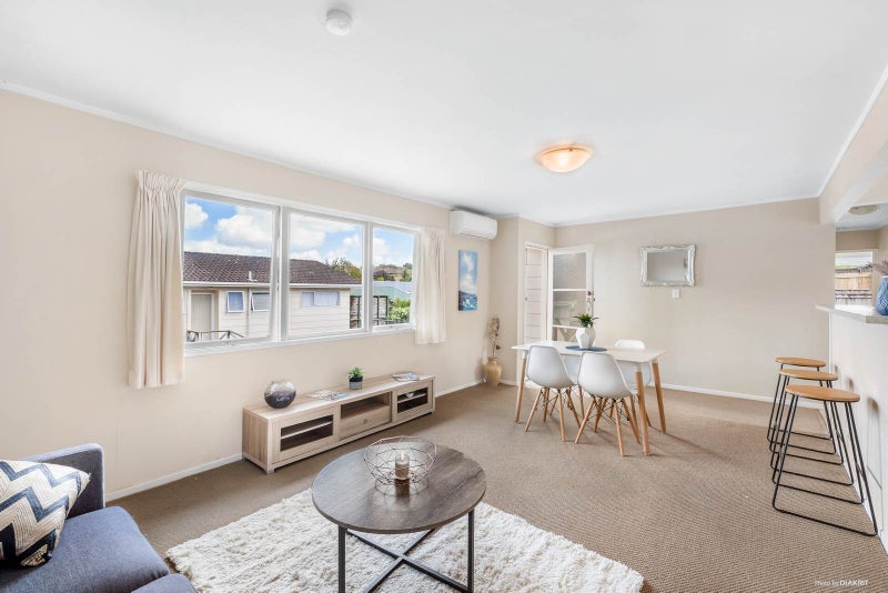 29 Simon Ellice Drive, Bayview, Auckland - Carousel 2