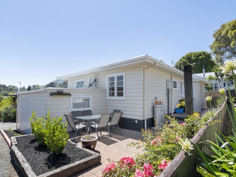 2/4 Chings Road, Enner Glynn, Nelson - Carousel 2