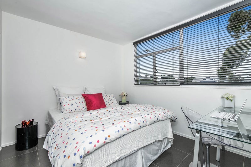 4/32 Coates Avenue, Orakei, Auckland - Carousel 11