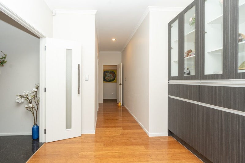 11 Sirius Crescent, Rototuna North, Hamilton - Carousel 2