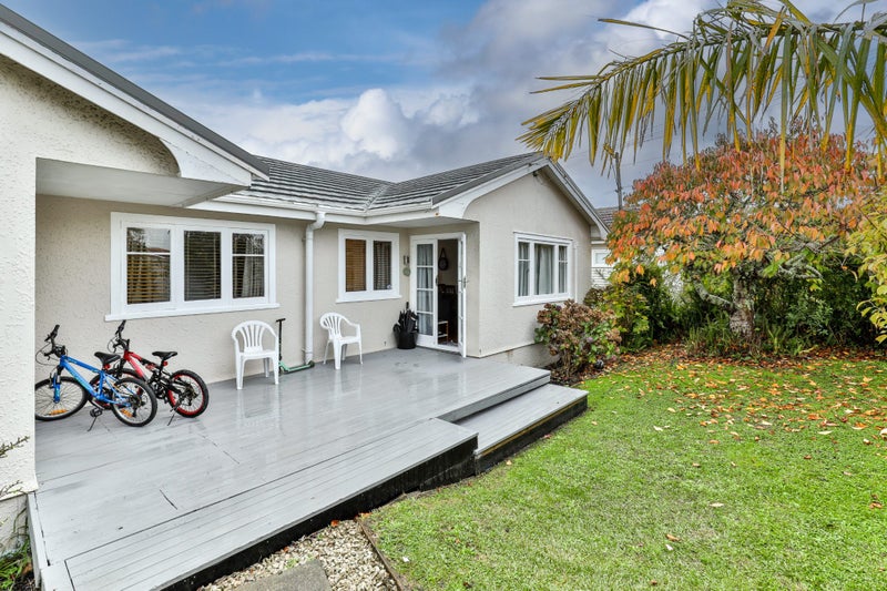 45 Balmain Road, Birkenhead, Auckland - Carousel 2
