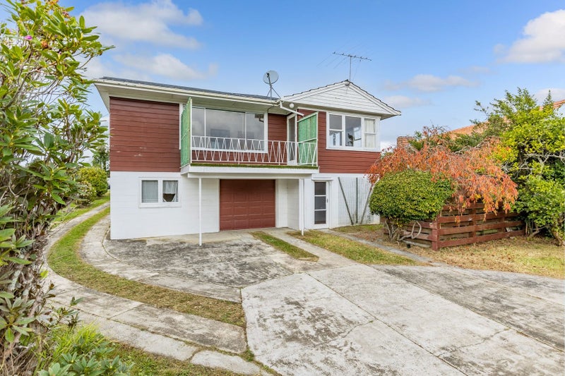 474 East Coast Road, Windsor Park, Auckland - Carousel 1