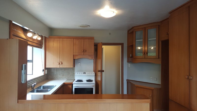 7 Cranbrook Avenue, Burnside, Christchurch - Carousel 2