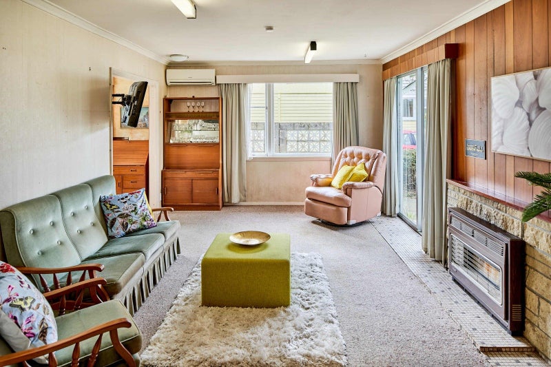 185 Taita Drive, Avalon, Lower Hutt - Carousel 2