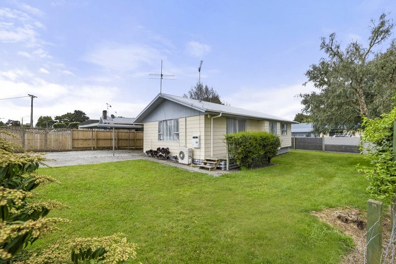 16 Whitaker Street, Kihikihi, Te Awamutu - Carousel 1