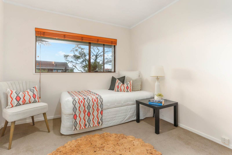 10 Soling Place, West Harbour, Auckland - Carousel 16