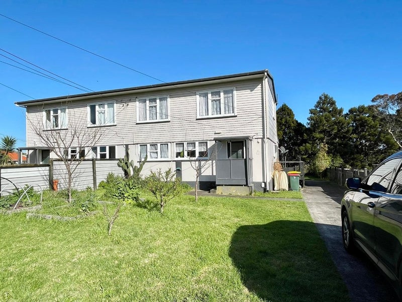 9 Cook Street, Marfell, New Plymouth - Carousel 1