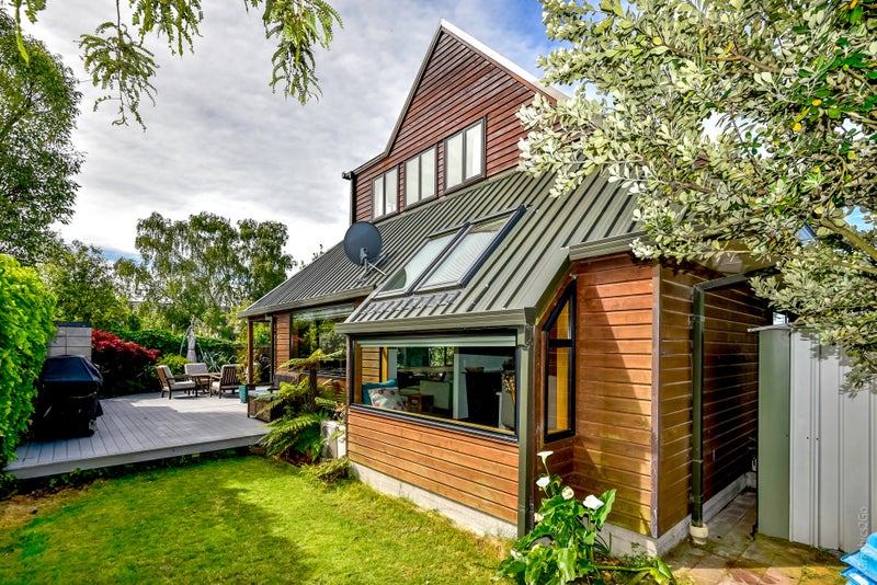 2/18 Ngaio Street, Saint Martins, Christchurch - Carousel 27