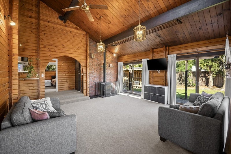 19 Birdling Place, Halswell, Christchurch - Carousel 1