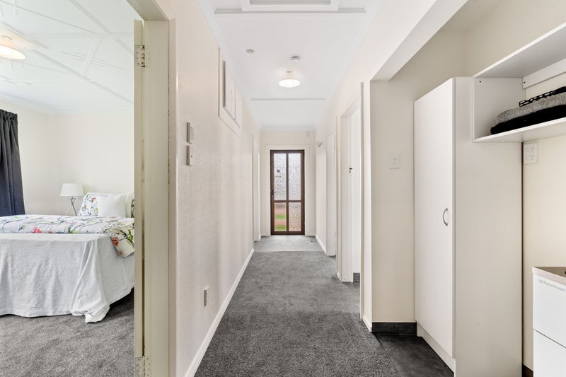 27 Peter Street, Caversham, Dunedin - Carousel 22