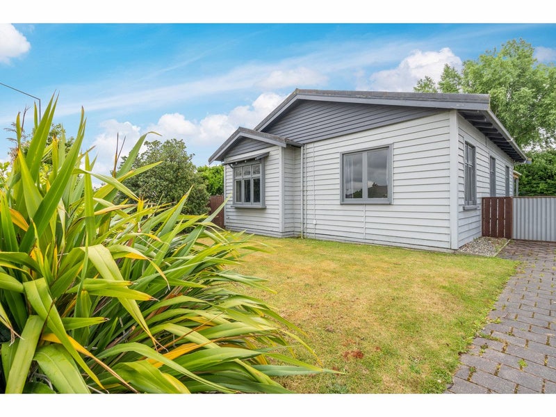 464 Tay Street, Hawthorndale, Invercargill - Carousel 1