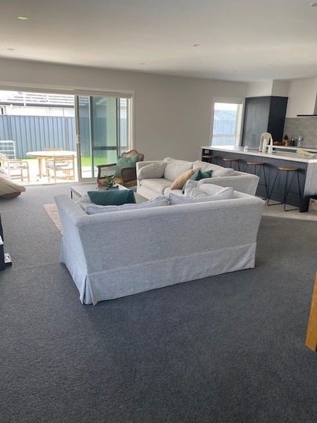 2 Rangataiki Place, Awatoto, Napier - Carousel 2