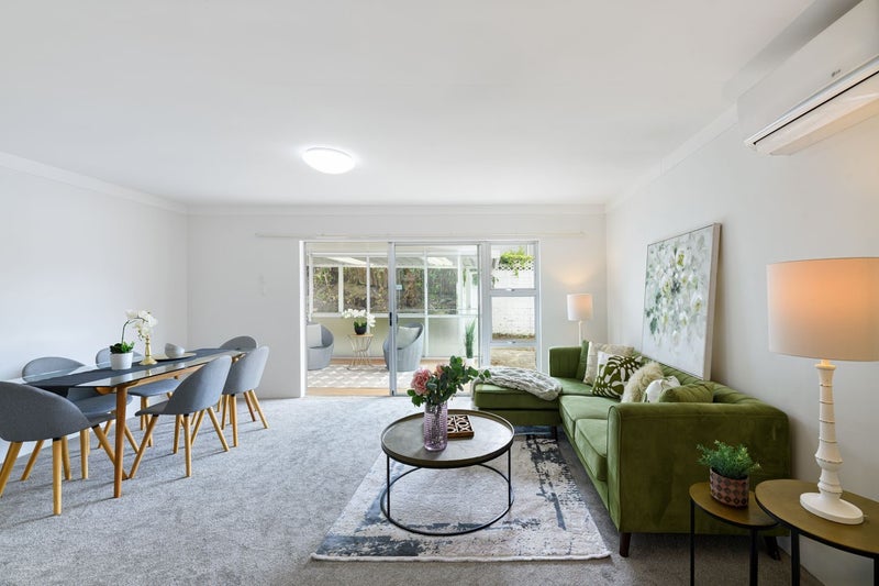 2/15 Dunraven Place, Torbay, Auckland - Carousel 1