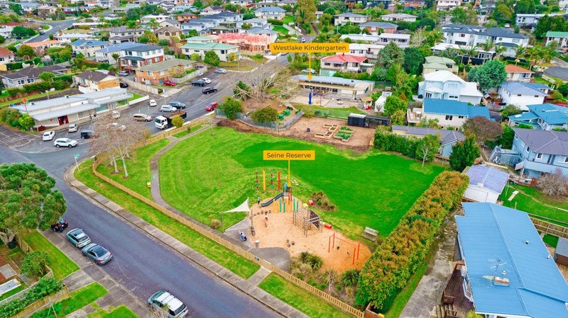 19A Arosa Place, Forrest Hill, Auckland - Carousel 28