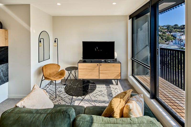 908/212 Willis Street, Te Aro, Wellington - Carousel 1
