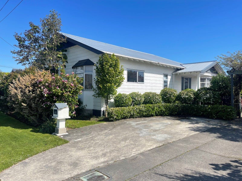 39 Albany Street, Gore, Gore - Carousel 1