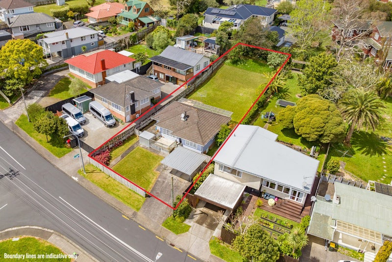 64 Vodanovich Road, Te Atatu South, Auckland - Carousel 1