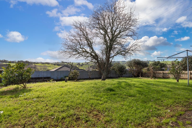 56 School Road, Morningside, Auckland - Carousel 2