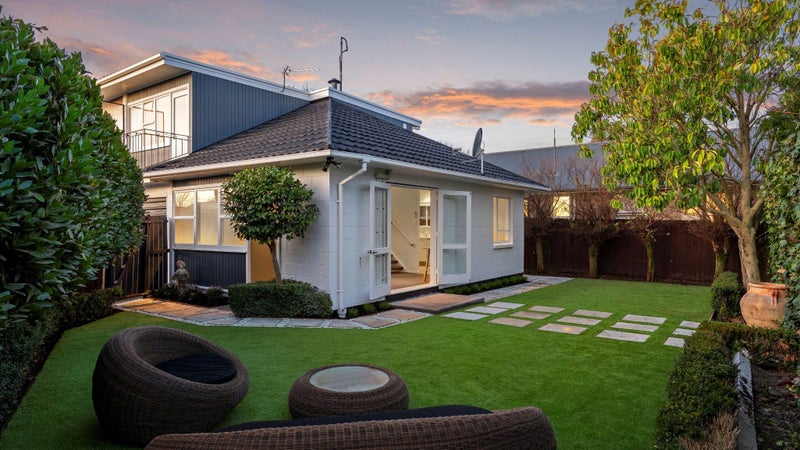 2/38 Clare Road, St Albans, Christchurch - Carousel 1