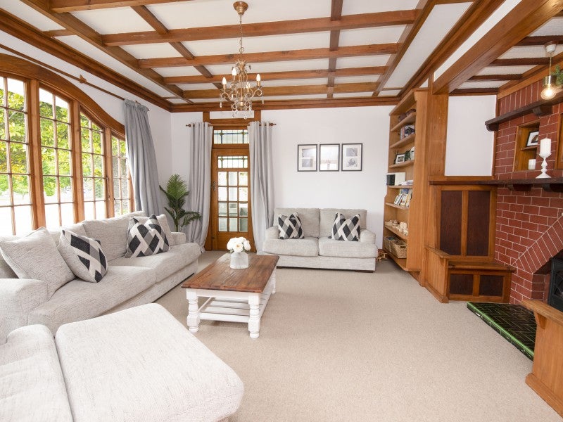 99 Georges Drive, Napier South, Napier - Carousel 1