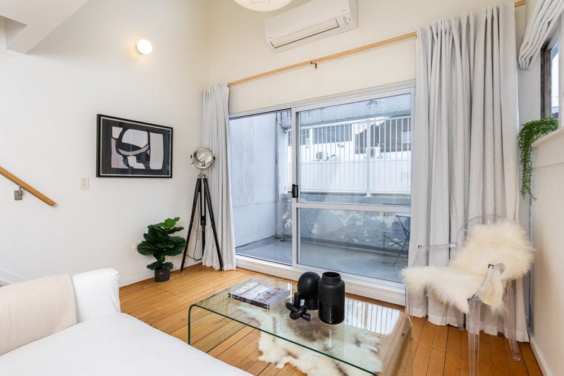 1/12 East Street, Newton, Auckland - Carousel 2