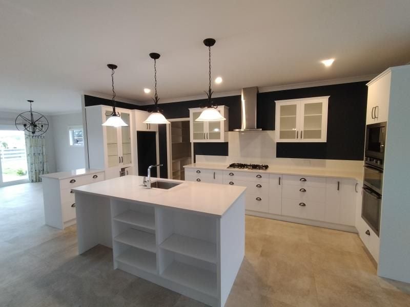 121 Clevely Line, Bunnythorpe, Palmerston North - Carousel 2