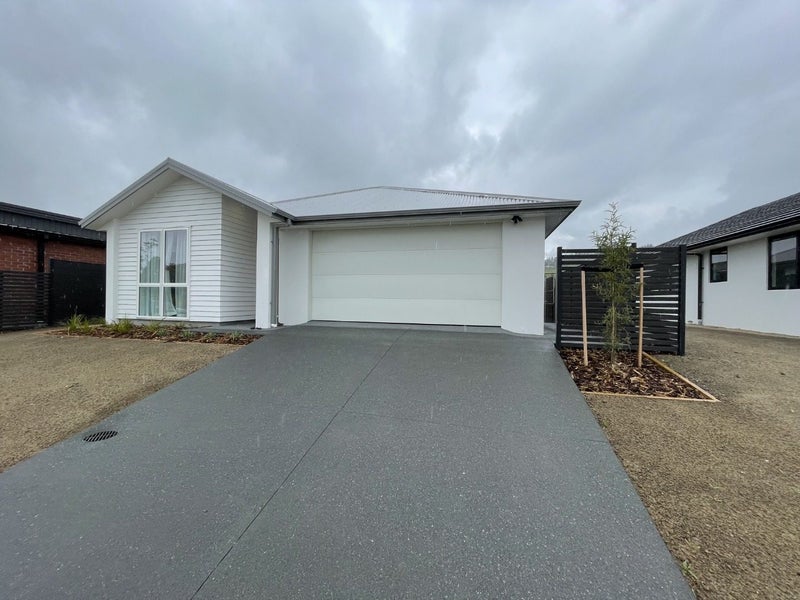 9 Glenbervie Drive, GLENBERVIE - Carousel 2