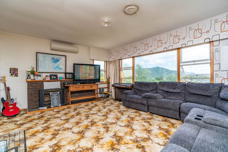 11 Jane Nelson Place, Otangarei, Whangarei - Carousel 2