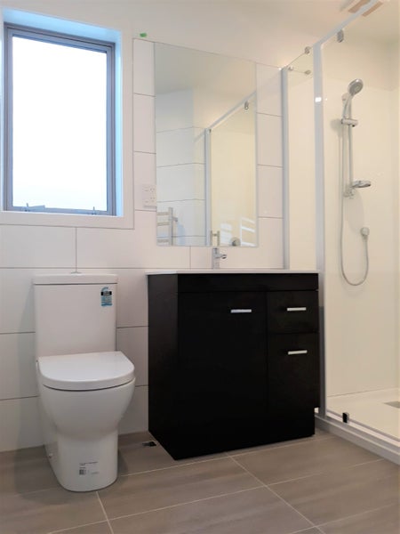 5/87 Victoria Street, Alicetown, Lower Hutt - Carousel 9