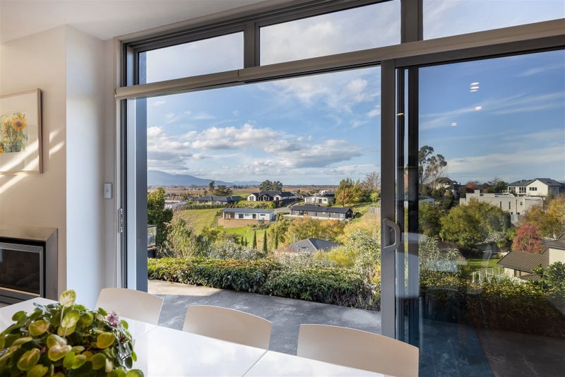 8 Ridgetop Rise, Blenheim - Carousel 2