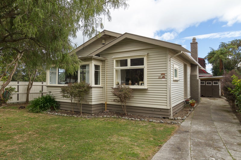 1/22 Waitui Crescent, Waiwhetu, Lower Hutt - Carousel 1