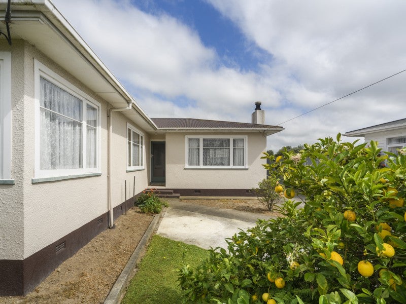 6 Sinclair Avenue, Highbury, Palmerston North - Carousel 2