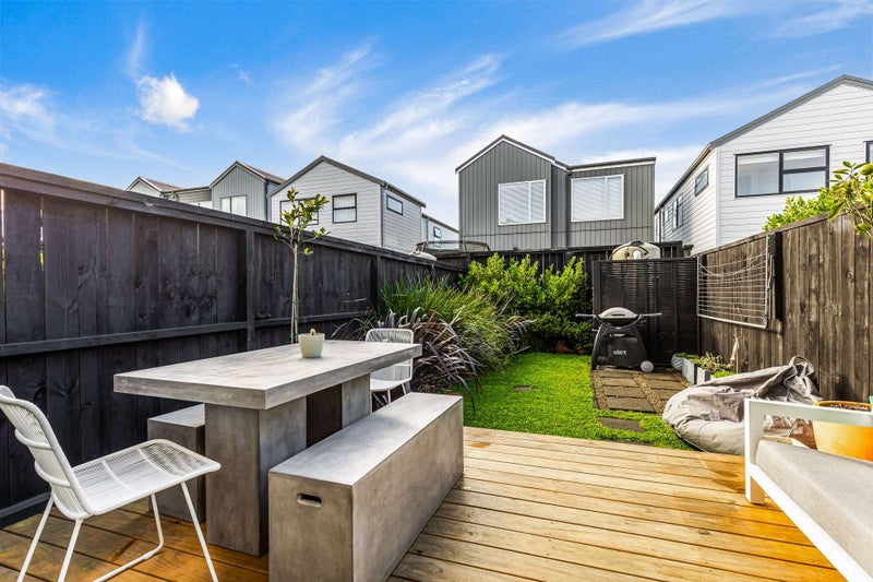 11 Wai Place, Westgate, Auckland - Carousel 2