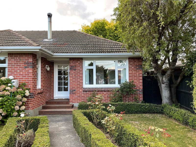6 Torquay Place, Bryndwr, Christchurch - Carousel 2