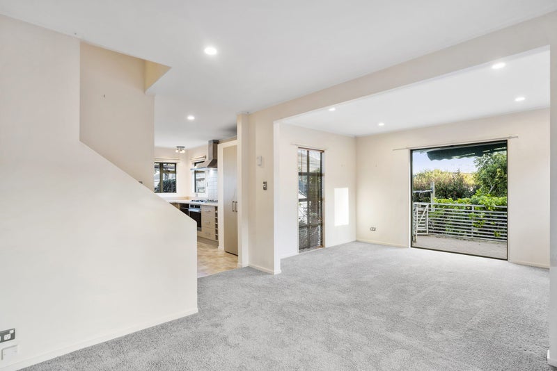 4A Potiki Place, Glen Innes, Auckland - Carousel 2
