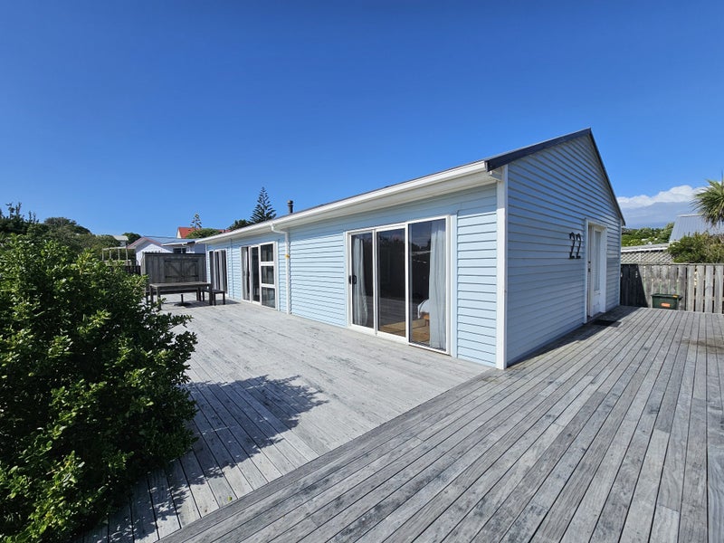 22 Hydrabad Drive, Waitārere Beach, Levin - Carousel 1