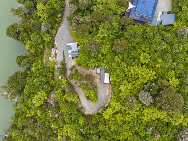 279 Queen Charlotte DR, HAVELOCK, MARLBOROUGH - Carousel 15