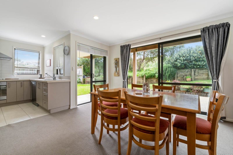 1 Buccaneer Court, Gulf Harbour, Whangaparaoa - Carousel 2