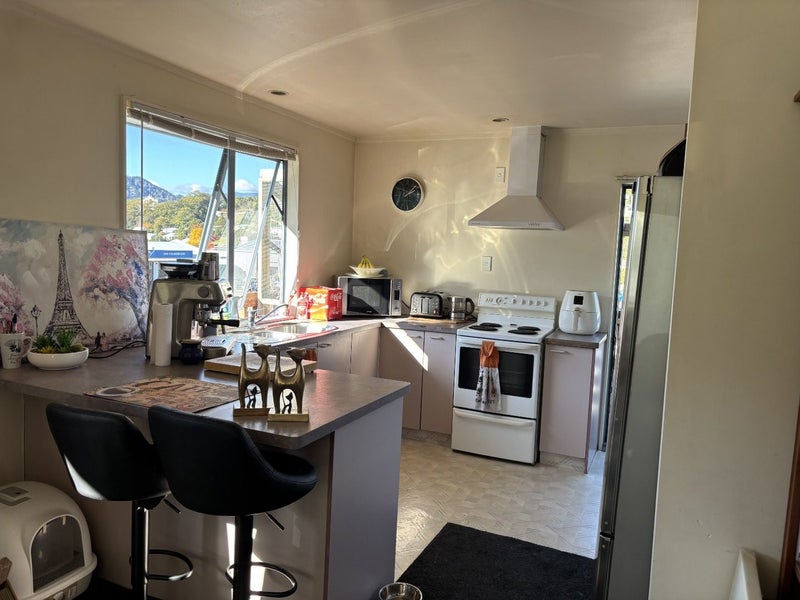 7 Saint Anne Place, Toi Toi, Nelson - Carousel 2