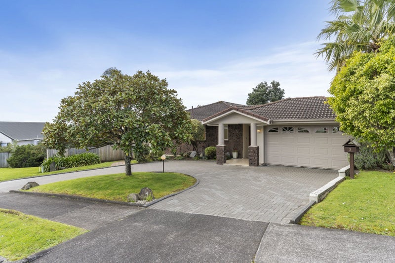 3 Kingussie Place, Highland Park, Auckland - Carousel 2