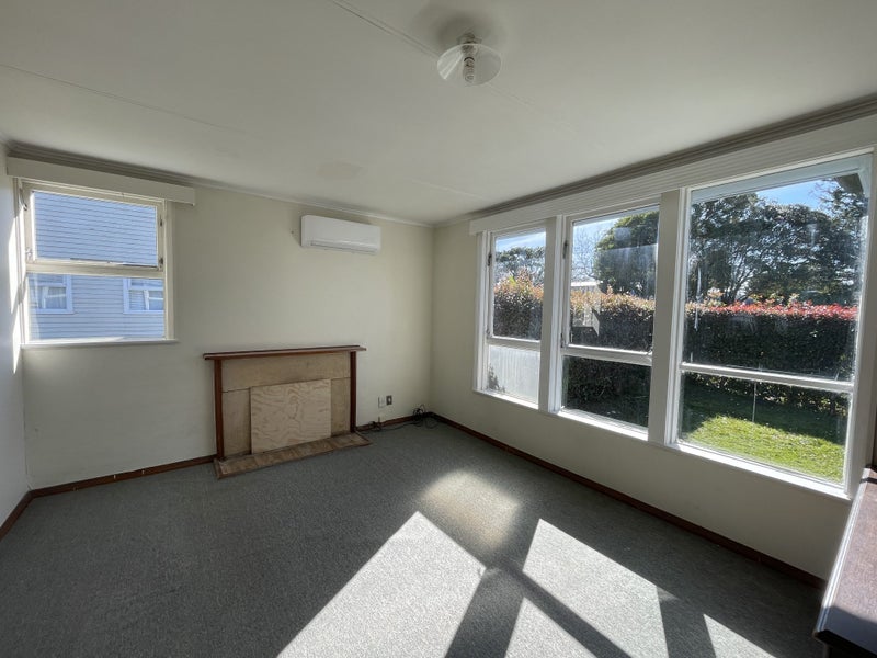 47 Eastview Road, Glen Innes, Auckland - Carousel 2