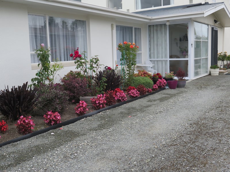 2/14 Trafalgar Street, Maori Hill, Timaru - Carousel 1